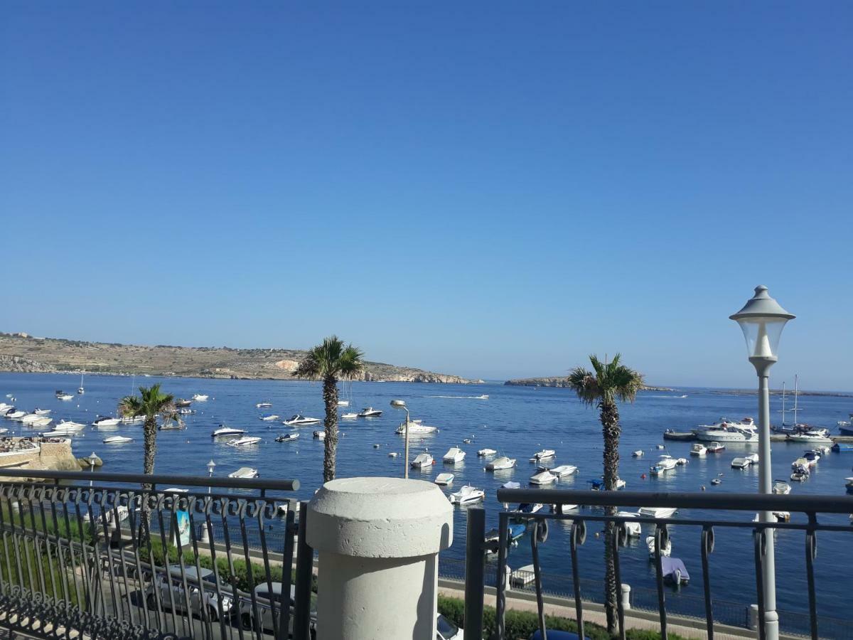 Seashells 2 Bedroom Apartment With Sunny Terrace With Stunning Sea Views - By Getawaysmalta Сейнт Полс Бей Екстериор снимка